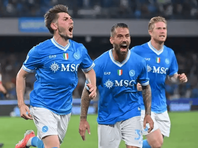 周六 意甲 热那亚VS那不勒斯